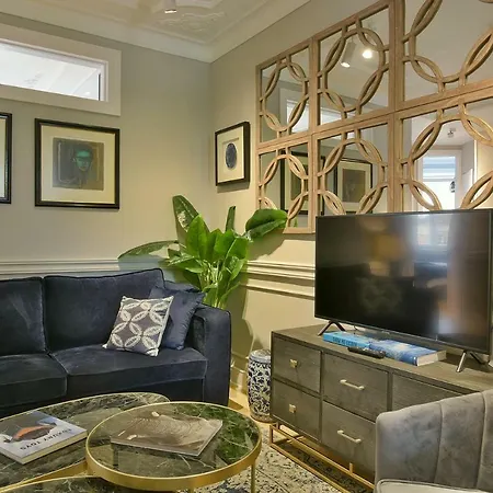 Apartment Arroios New Stylish Lisbon